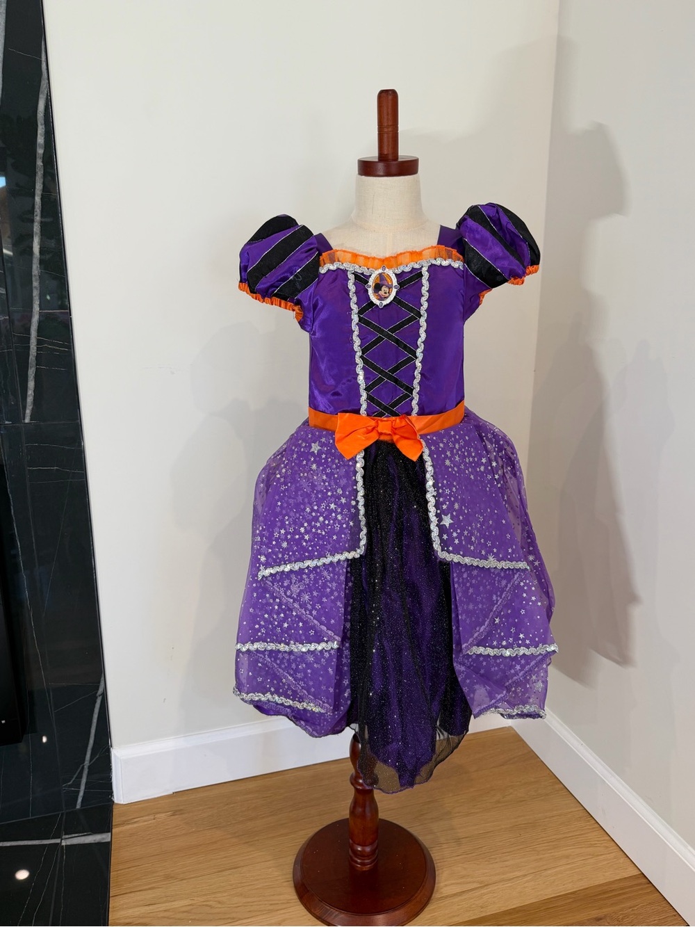 Disney Minnie Mouse Halloween Costume Dress Girls Size 5/6 Purple Witch Dress